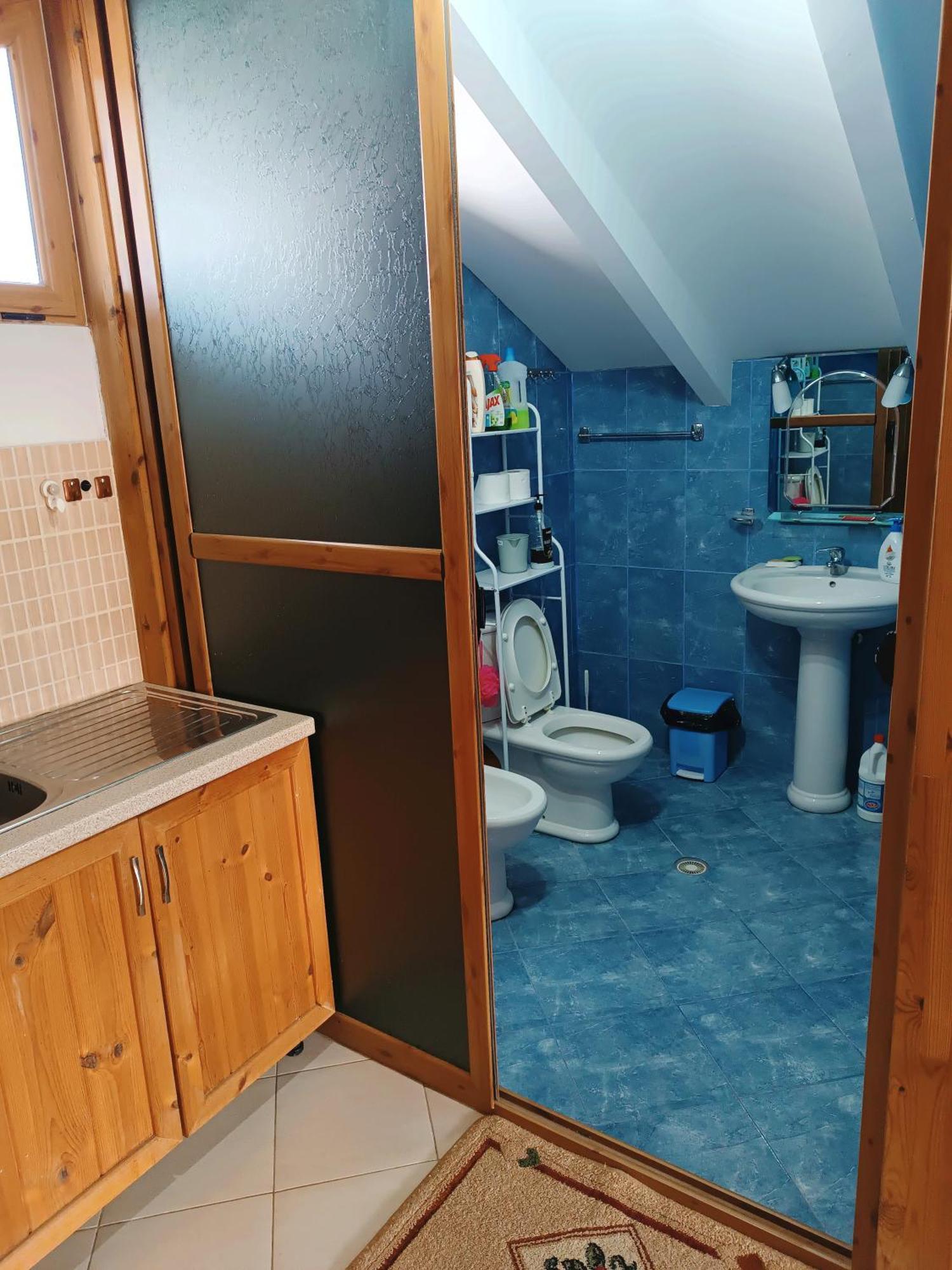 Guesthouse Eva Suite เบราท ภายนอก รูปภาพ
